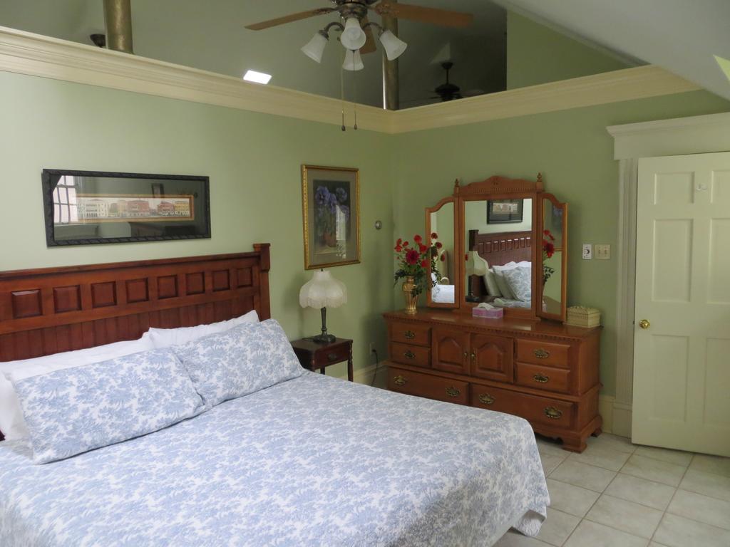 Chipman Hill Suites - Union Street Saint John Zimmer foto